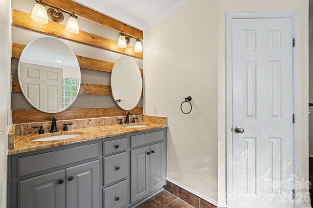6826 Teal Drive, Denver, NC 28037