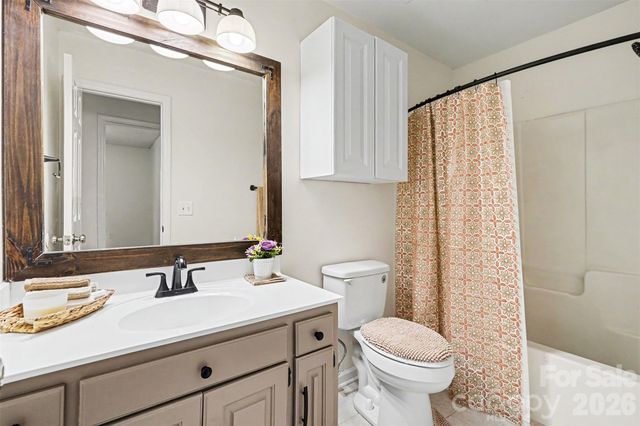 6826 Teal Drive, Denver, NC 28037