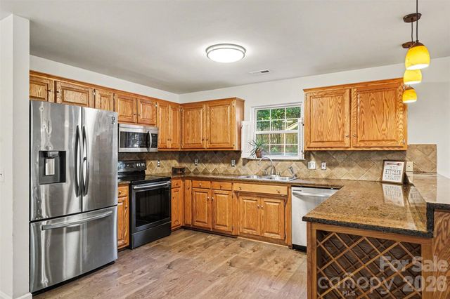 6826 Teal Drive, Denver, NC 28037