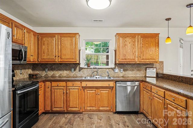 6826 Teal Drive, Denver, NC 28037