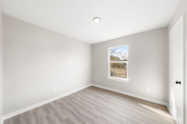 218 Chandler Street, Wilmer, TX 75172