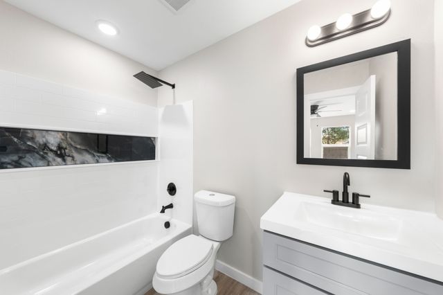 218 Chandler Street, Wilmer, TX 75172