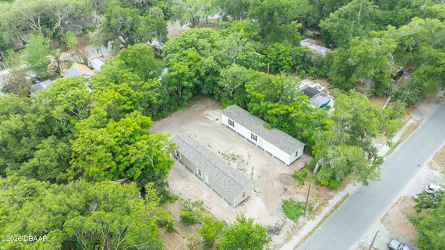 214 W Carroll Avenue, Deland, FL 32720