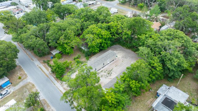 214 W Carroll Avenue, Deland, FL 32720