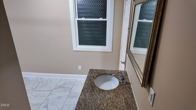 1100 Rountree Avenue SE, Wilson, NC 27893