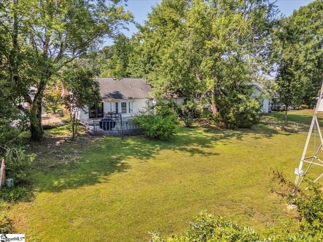 107 Gray Fox Square, Taylors, SC 29687