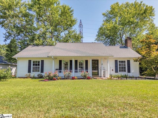 107 Gray Fox Square, Taylors, SC 29687