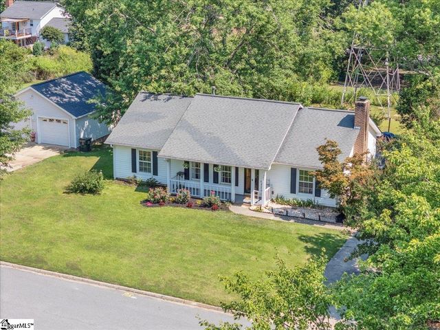 107 Gray Fox Square, Taylors, SC 29687