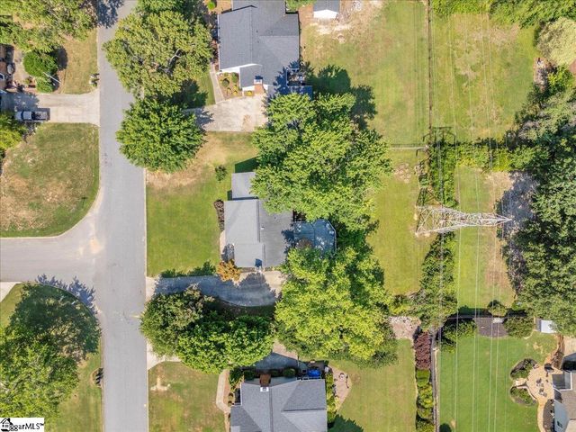 107 Gray Fox Square, Taylors, SC 29687