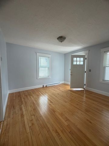 55 Addison Ave, Lynn, MA 01902
