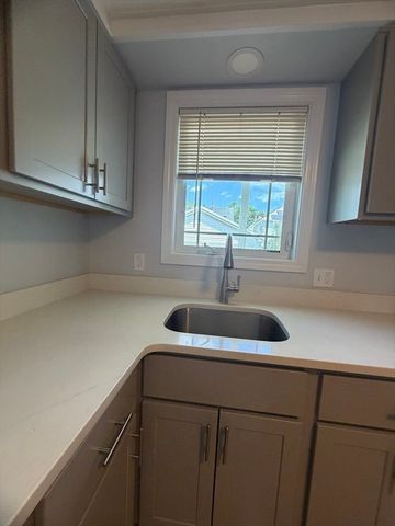 55 Addison Ave, Lynn, MA 01902