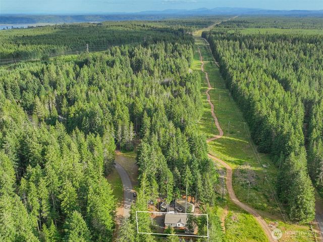 151 N Chinook N, Hoodsport, WA 98548