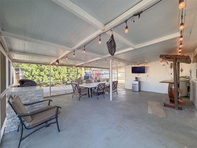 6827 SANDERLING LANE, Hudson, FL 34667