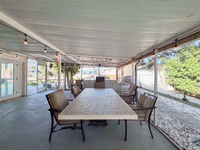 6827 SANDERLING LANE, Hudson, FL 34667