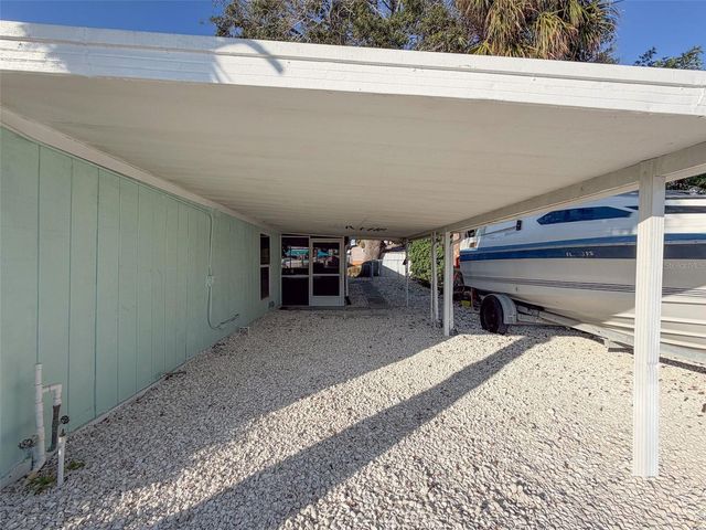 6827 SANDERLING LANE, Hudson, FL 34667