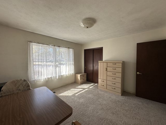 131 Pine Tree Cir, Crossville, TN 38571