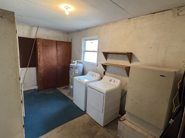 131 Pine Tree Cir, Crossville, TN 38571