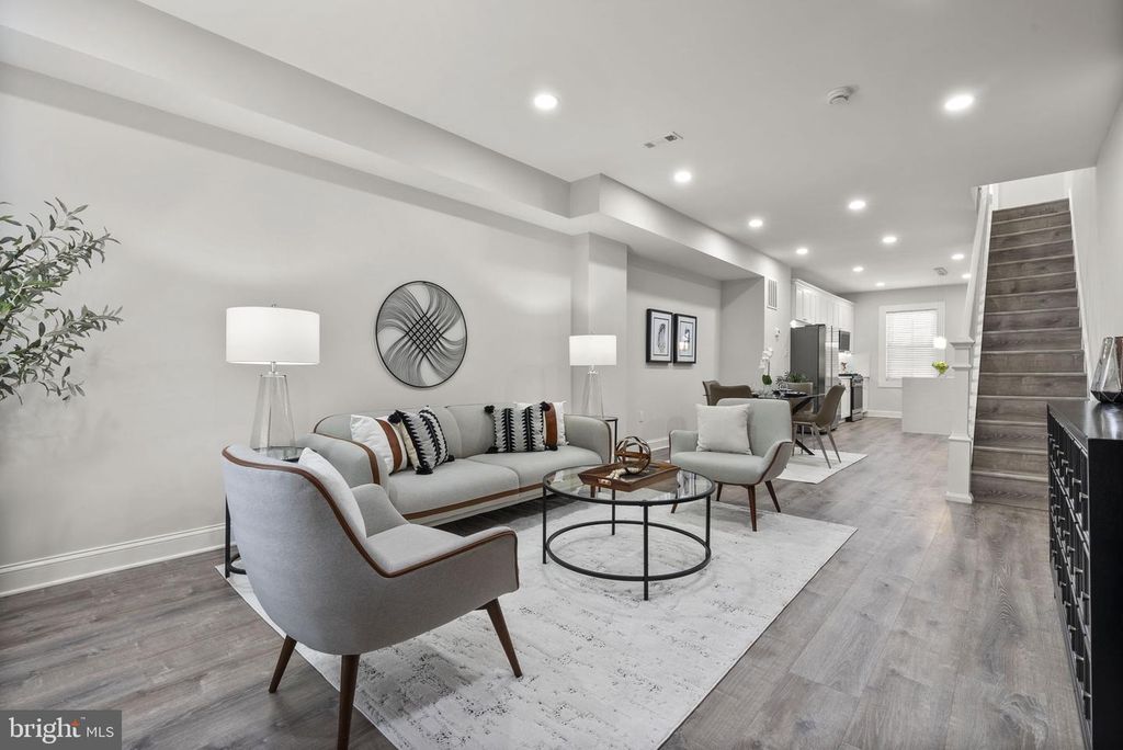 518 N LAKEWOOD AVE, Baltimore, MD 21205