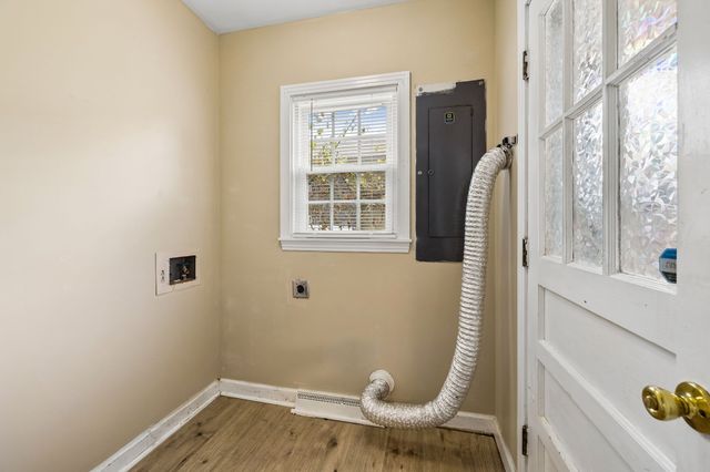 111 Morrison St, Centerville, TN 37033