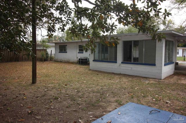 4402 Deauville Way, Pensacola, FL 32505