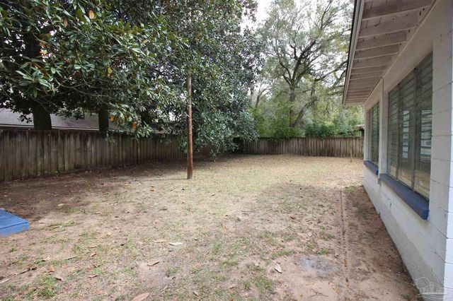 4402 Deauville Way, Pensacola, FL 32505