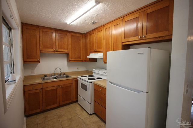 4402 Deauville Way, Pensacola, FL 32505