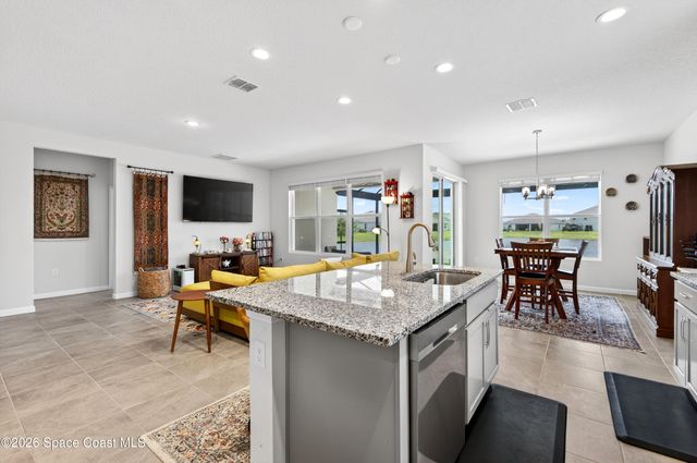 1984 SE Middlebury Drive SE, Palm Bay, FL 32909