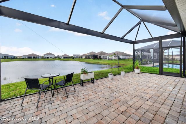 1984 SE Middlebury Drive SE, Palm Bay, FL 32909