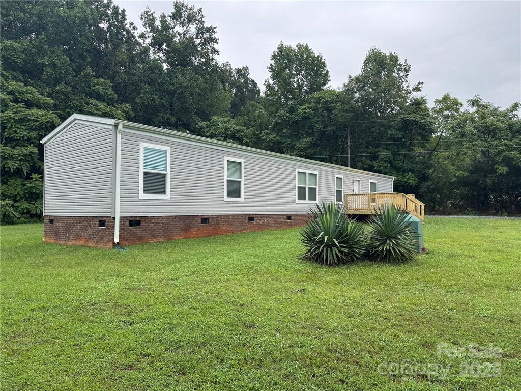 700 Reid Road, Rockwell, NC 28138