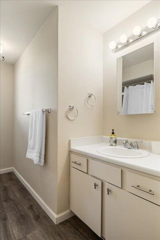 1120 Beswick Way, Ashland, OR 97520