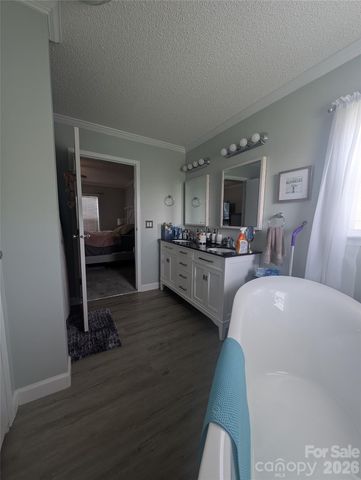5728 Walker Way 28, Kings Mountain, NC 28086