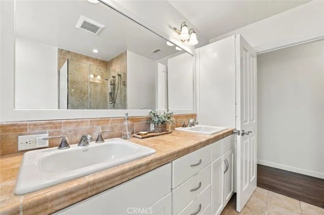 6321 W 79th Street, Los Angeles, CA 90045