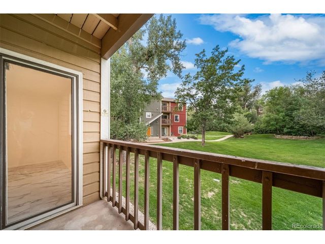 2892 Shadow Creek Dr 111, Boulder, CO 80303