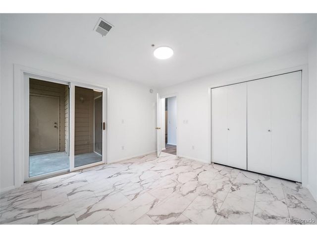2892 Shadow Creek Dr 111, Boulder, CO 80303