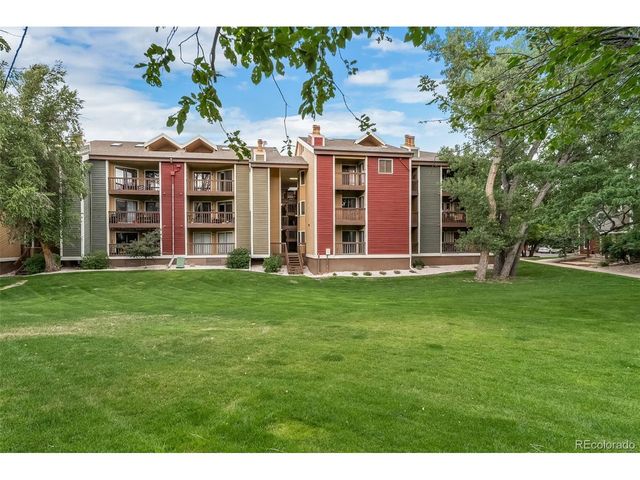 2892 Shadow Creek Dr 111, Boulder, CO 80303