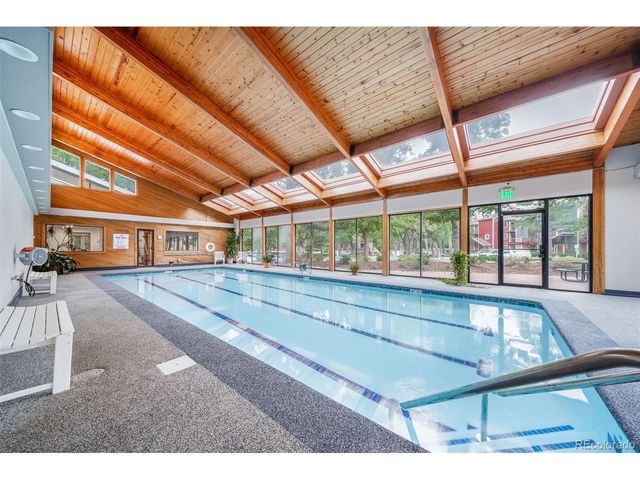 2892 Shadow Creek Dr 111, Boulder, CO 80303