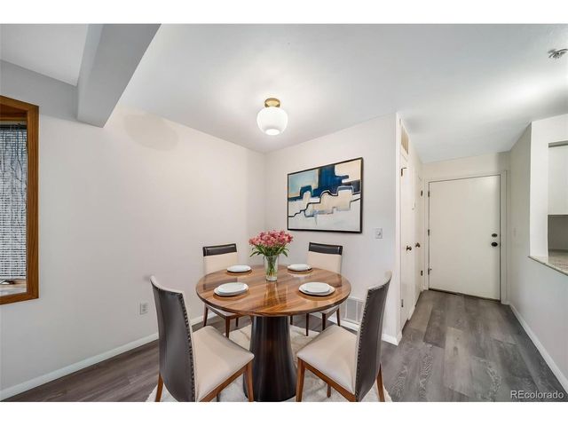 2892 Shadow Creek Dr 111, Boulder, CO 80303