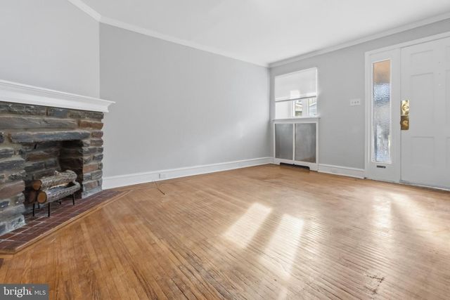 7261 CALVIN RD, Upper Darby, PA 19082