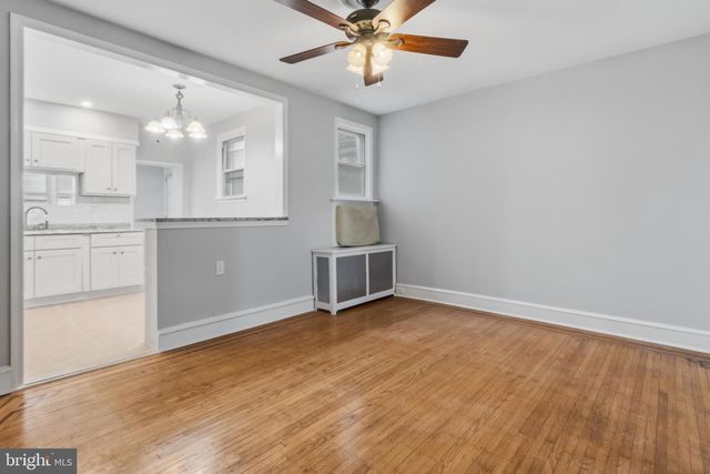 7261 CALVIN RD, Upper Darby, PA 19082