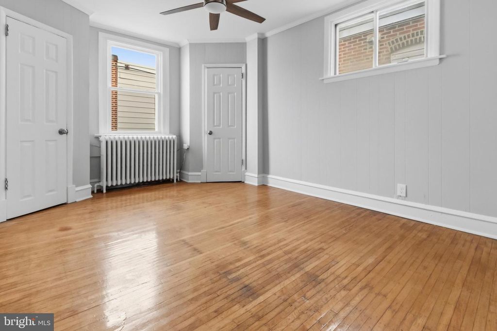 Image 14 of property listing at 7261 CALVIN RD, Upper Darby, PA 19082