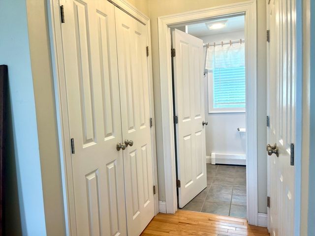 35 Brunelle Dr, Rutland, MA 01543
