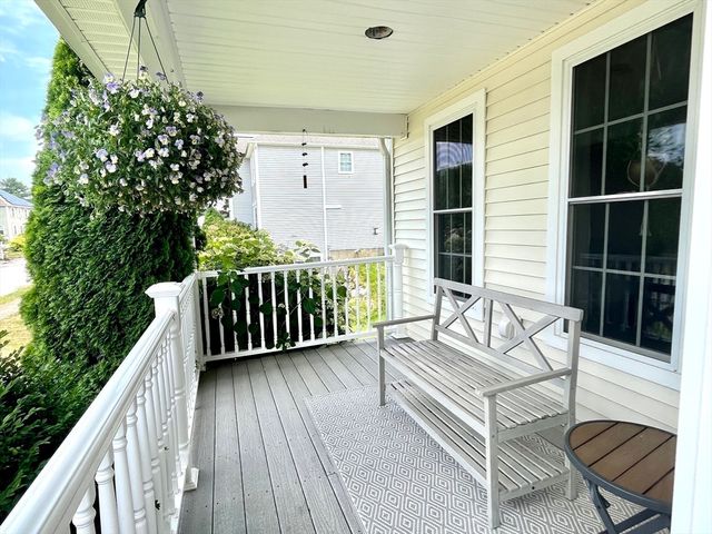 35 Brunelle Dr, Rutland, MA 01543