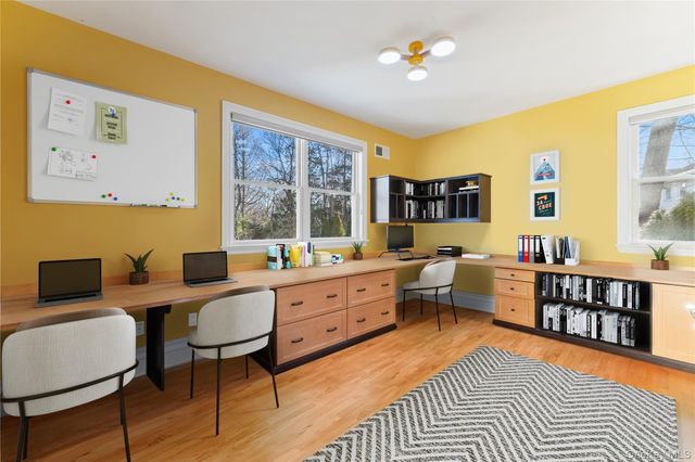 5 Stonewall Lane, Mamaroneck, NY 10543