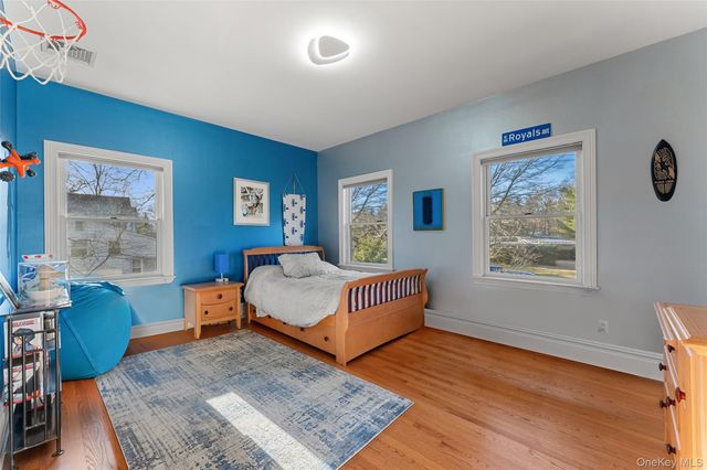 5 Stonewall Lane, Mamaroneck, NY 10543