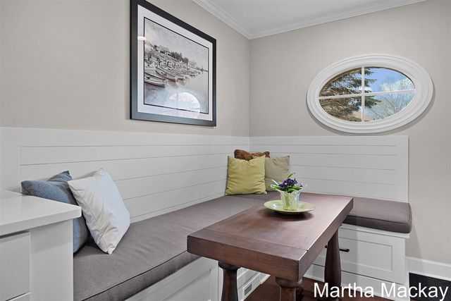 2020 Argentina Drive, Grand Rapids, MI 49506