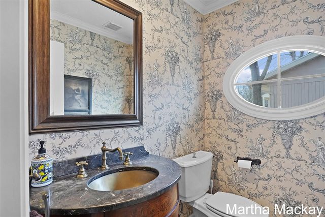 2020 Argentina Drive, Grand Rapids, MI 49506