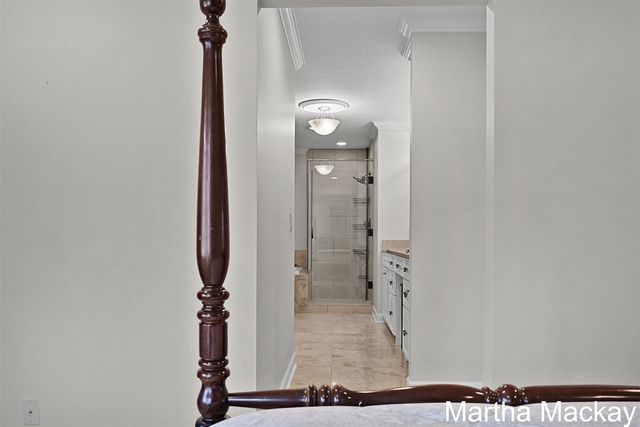 2020 Argentina Drive, Grand Rapids, MI 49506