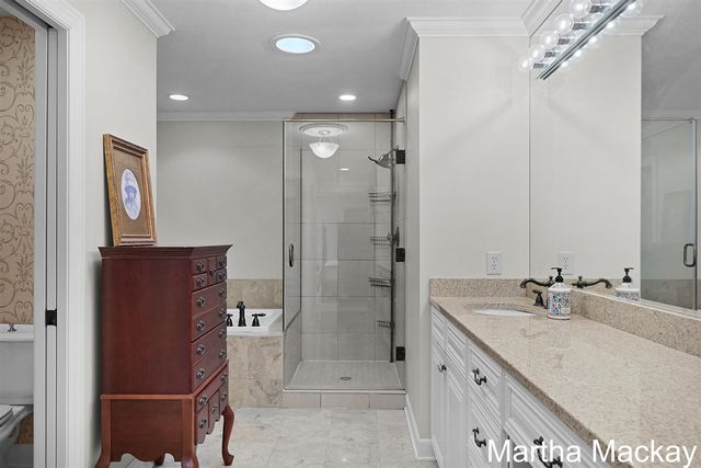 2020 Argentina Drive, Grand Rapids, MI 49506