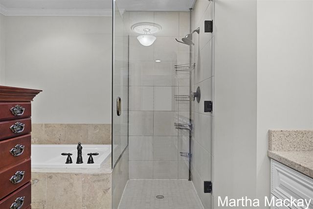 2020 Argentina Drive, Grand Rapids, MI 49506