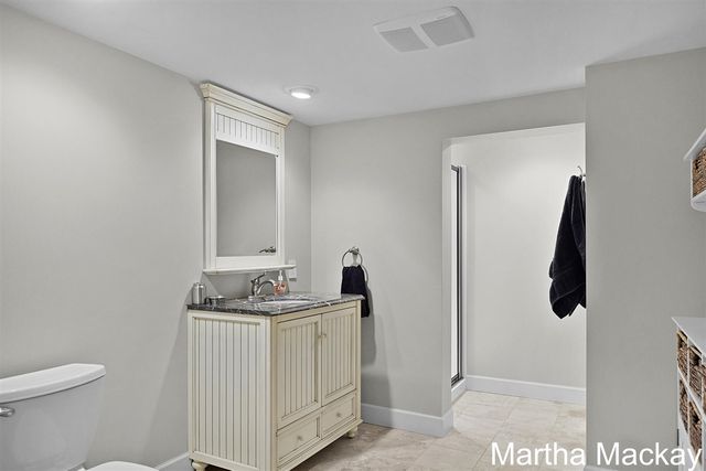 2020 Argentina Drive, Grand Rapids, MI 49506